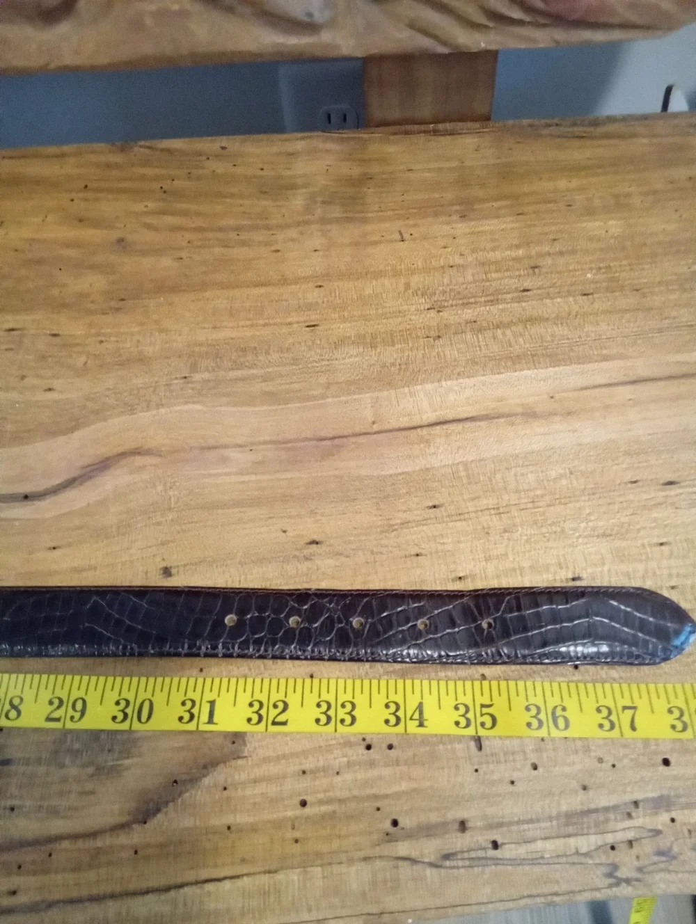 Vintage Talbots Brown Leather Crocodile Belt w/Stitch Detailing Sz L Gold Buckle